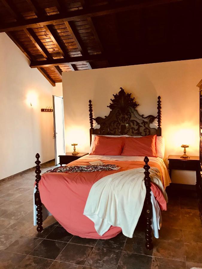 Ceu Sobre Montejunto Boutique B&B Cadaval エクステリア 写真